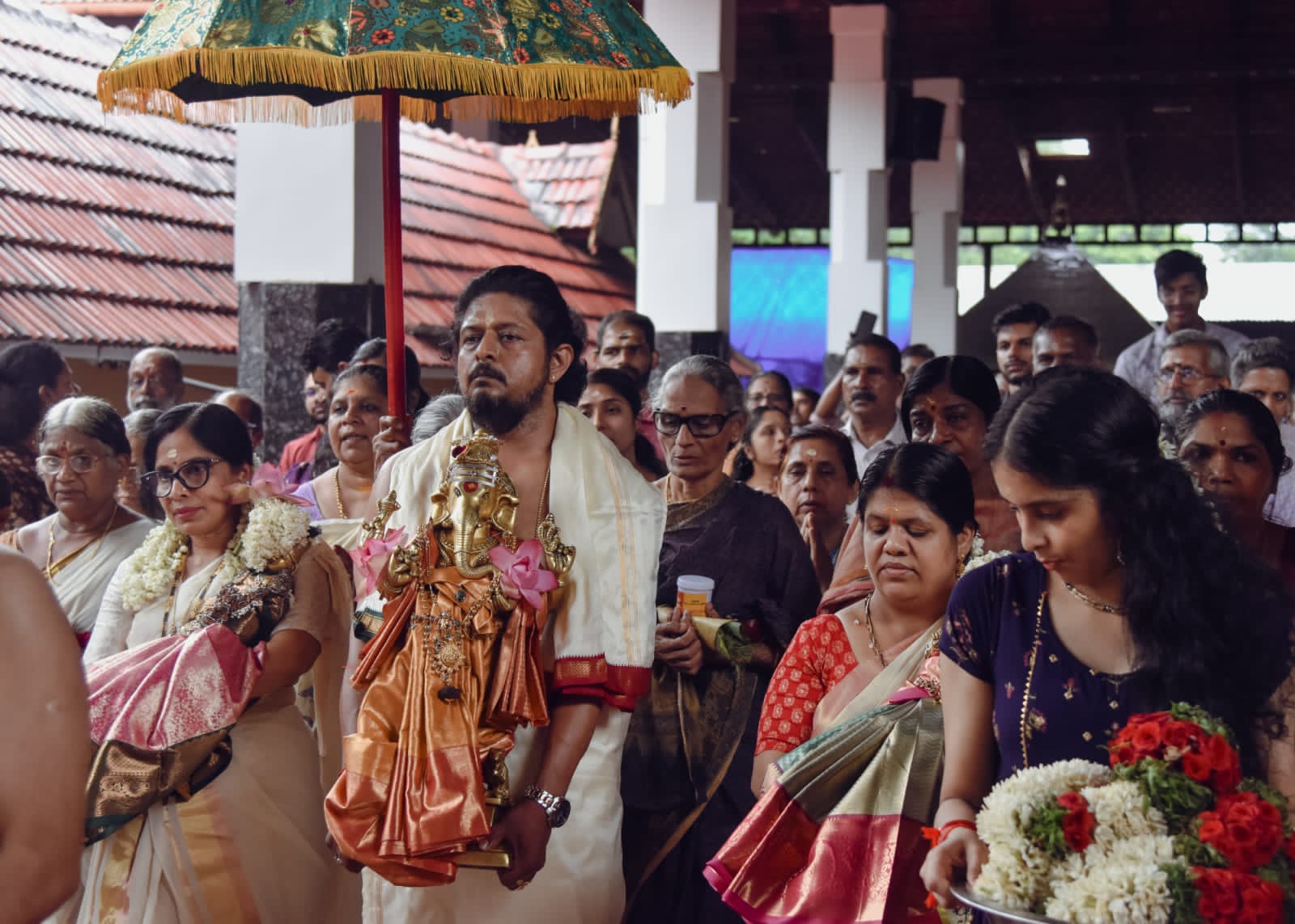 മള്ളിയൂരില്‍ ഭക്തിനിര്‍ഭരമായി കല്യാണോത്സവം. ഗണേശപുരാണ സപ്താഹത്തിന്  ഇന്ന് (മെയ് 25) സമാപനം.*