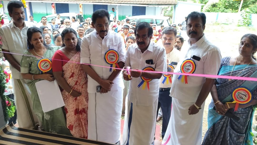 പുതിയ അധ്യായന വർഷത്തിൽ പുതിയ ക്ലാസ് മുറികൾ നെടുംകുന്നത്ത് രണ്ട് സ്‌കൂളുകൾ പുതിയ കെട്ടിടത്തിലേക്ക്